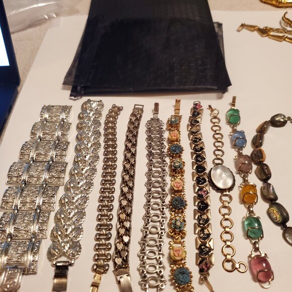 10  Bracelets, items # A-1268-1277,. wt. 256 grams. - Picture 12 of 12